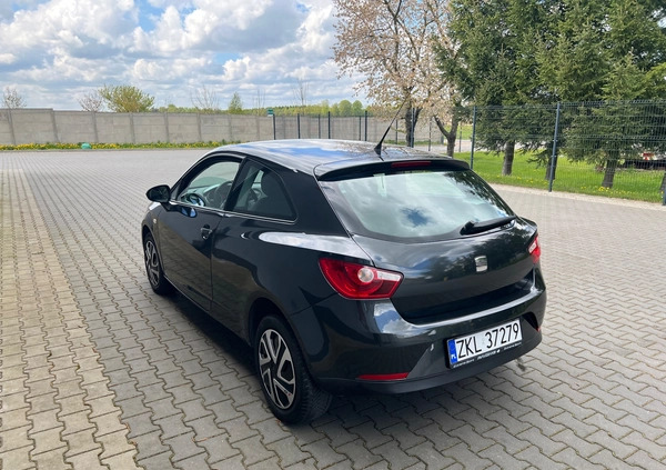 Seat Ibiza cena 13500 przebieg: 175000, rok produkcji 2011 z Kołobrzeg małe 106